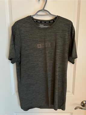 Hurley Men's Olive Green Heather Short Sleeve Tee